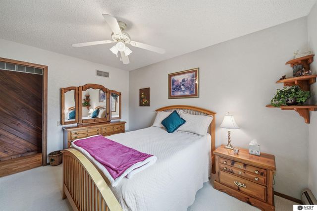 9440 W O Street, Lincoln, NE 68528