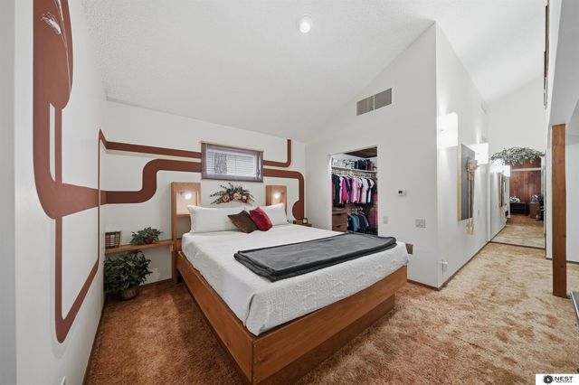 9440 W O Street, Lincoln, NE 68528