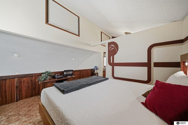 9440 W O Street, Lincoln, NE 68528