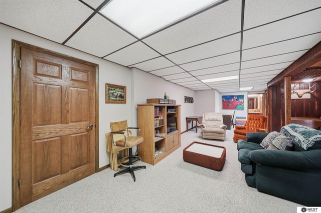 9440 W O Street, Lincoln, NE 68528