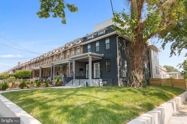 842 MADISON ST NW #B, Washington, DC 20011