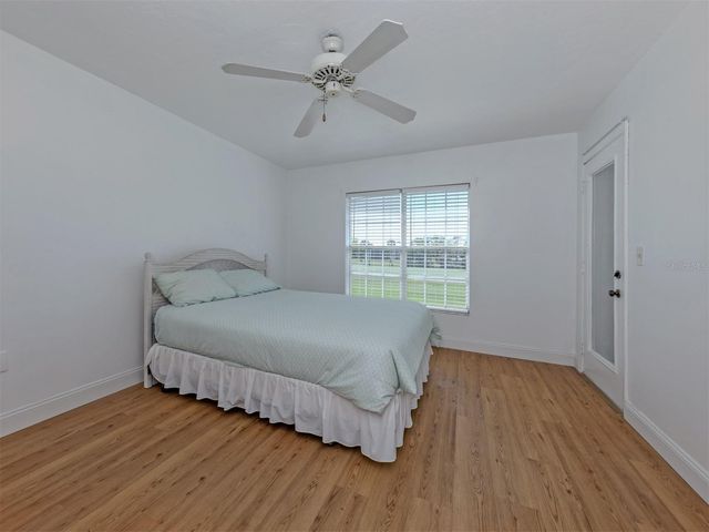 925 WEXFORD BLVD BOULEVARD, Venice, FL 34293