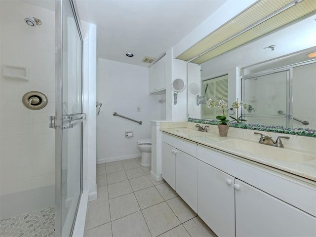 925 WEXFORD BLVD BOULEVARD, Venice, FL 34293