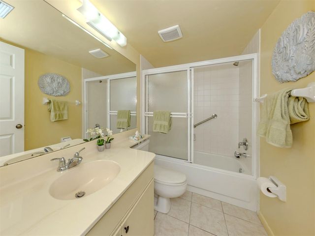 925 WEXFORD BLVD BOULEVARD, Venice, FL 34293