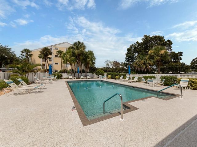 925 WEXFORD BLVD BOULEVARD, Venice, FL 34293