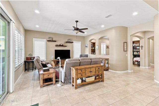 26775 W PIUTE Avenue, Buckeye, AZ 85396