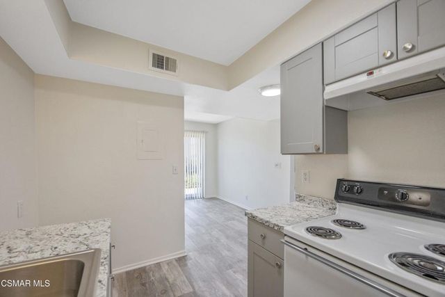 27509 Endeavor Street, Agoura Hills, CA 91301