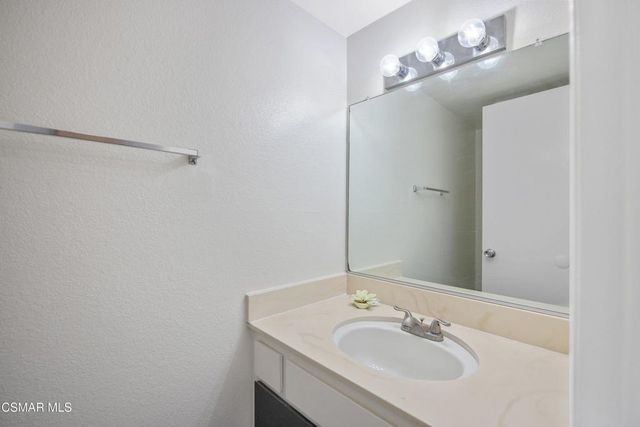 27509 Endeavor Street, Agoura Hills, CA 91301
