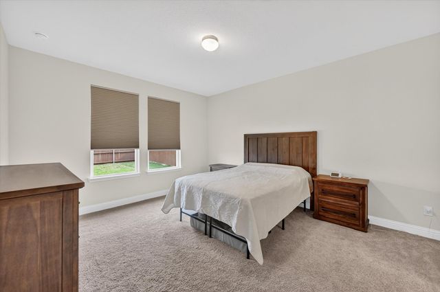 3925 Belleview Place, Crandall, TX 75114