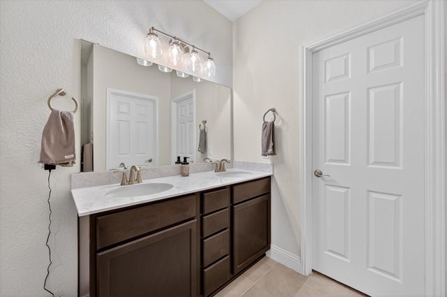3925 Belleview Place, Crandall, TX 75114