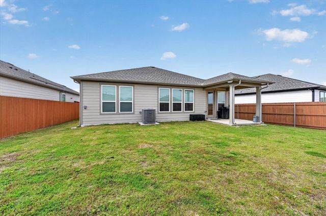 3925 Belleview Place, Crandall, TX 75114