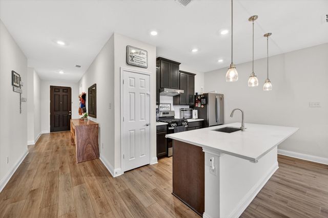 3925 Belleview Place, Crandall, TX 75114