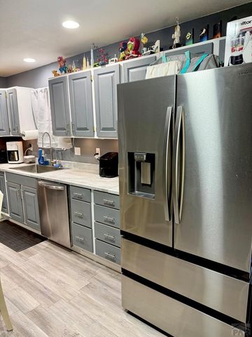 2423 W 19th St, Pueblo, CO 81003