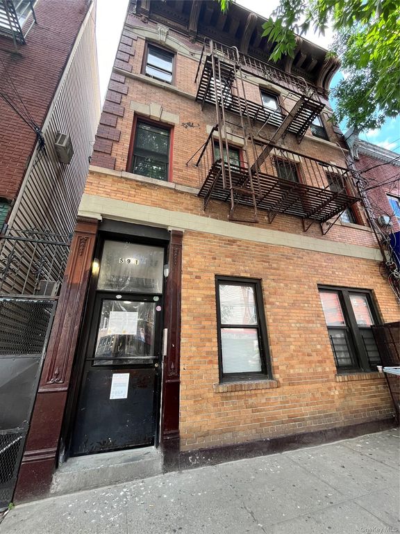 591 Van Nest Avenue, Bronx, NY 10460