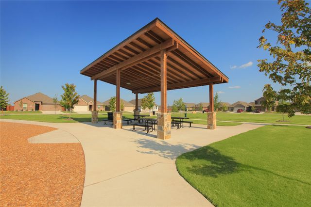810 Gentle Bird Drive, Lavon, TX 75166