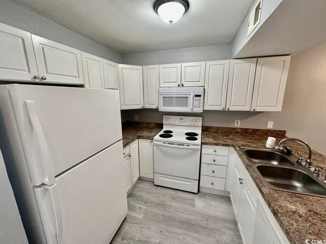 3559 Highway 544 Opas Apt 9F, Conway, SC 29526