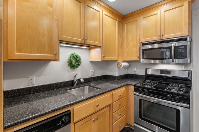 3133 Girard Avenue S 1, Minneapolis, MN 55408