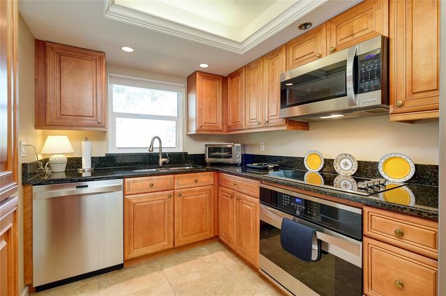 104 CAPRI ISLES BOULEVARD 209, Venice, FL 34292