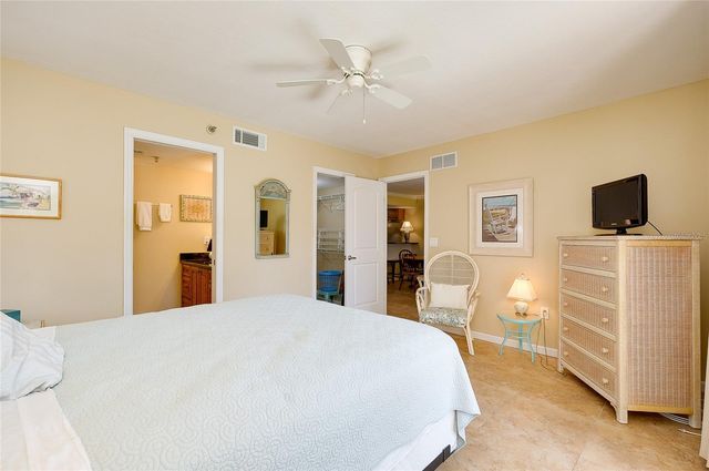 104 CAPRI ISLES BOULEVARD 209, Venice, FL 34292