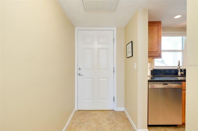 104 CAPRI ISLES BOULEVARD 209, Venice, FL 34292