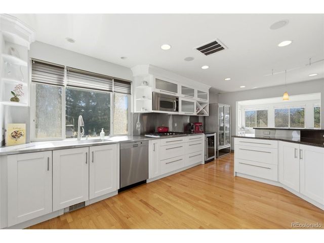 891 Glencoe St, Denver, CO 80220