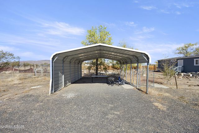 3715 Deodar Street, Silver Springs, NV 89429