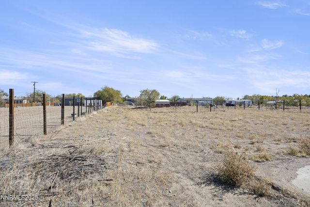 3715 Deodar Street, Silver Springs, NV 89429