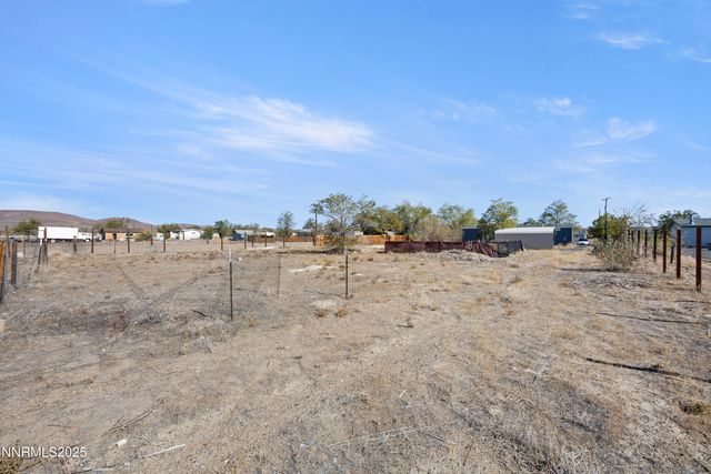 3715 Deodar Street, Silver Springs, NV 89429