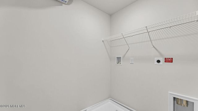 7 Dahlia Court, Bayville, NJ 08721