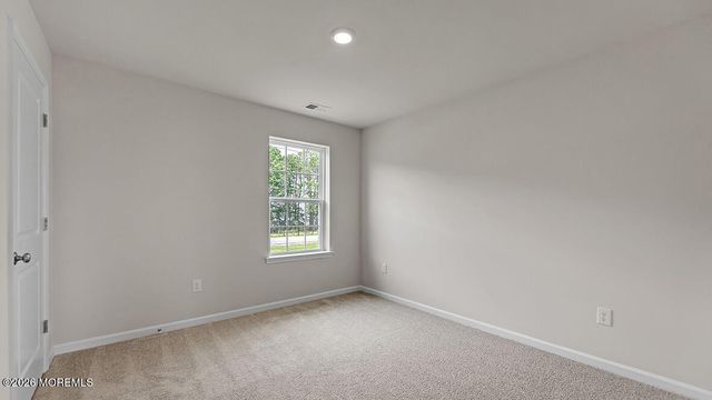 7 Dahlia Court, Bayville, NJ 08721