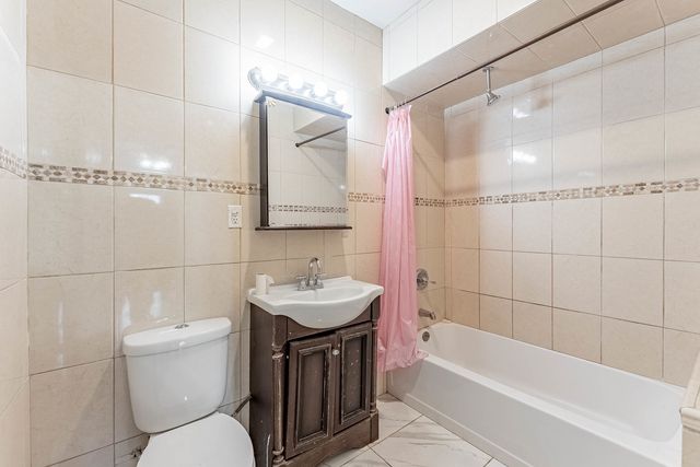 5007 N Lawndale Avenue, Chicago, IL 60625