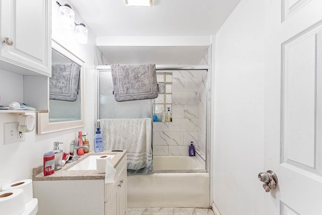 5007 N Lawndale Avenue, Chicago, IL 60625