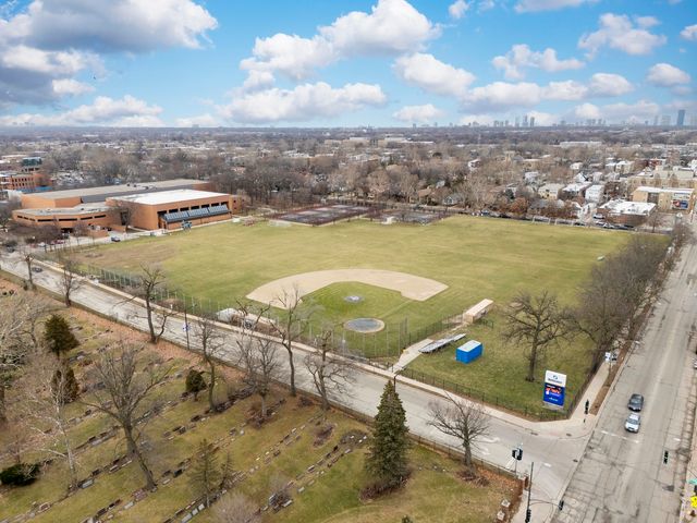 5007 N Lawndale Avenue, Chicago, IL 60625