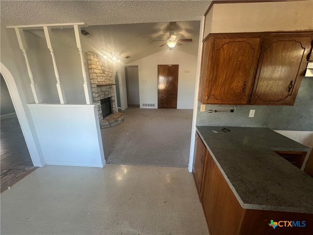 20239 Stillman Valley Road, Florence, TX 76527