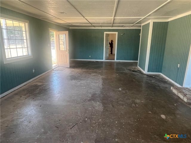 20239 Stillman Valley Road, Florence, TX 76527