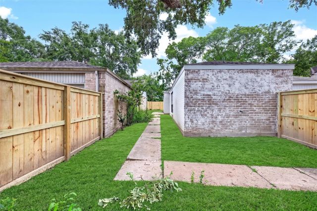 18523 Denise Dale Lane, Houston, TX 77084