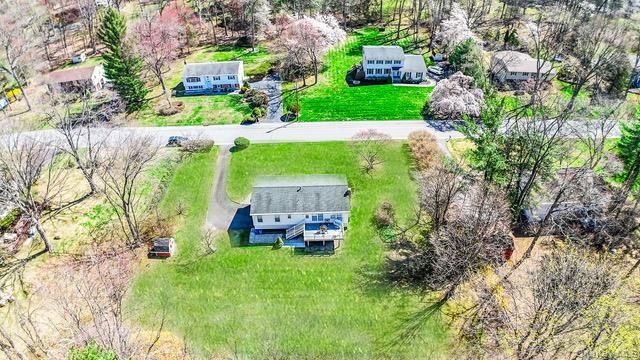 7 Dearborn Road, West Nyack, NY 10994