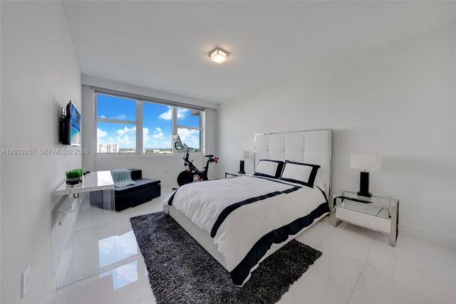 3201 NE 183rd Street 1806, Aventura, FL 33160