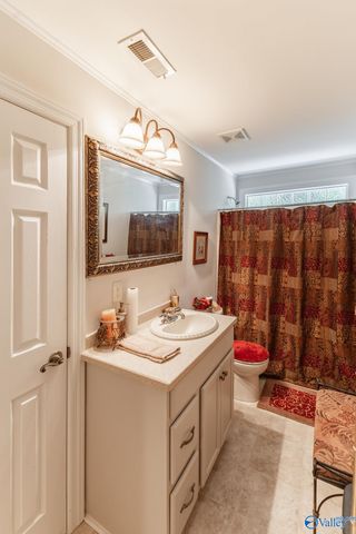 6512 Sparkling Dew Lane, Huntsville, AL 35810