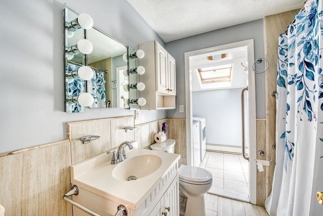 81 Errol Rd, Brockton, MA 02302