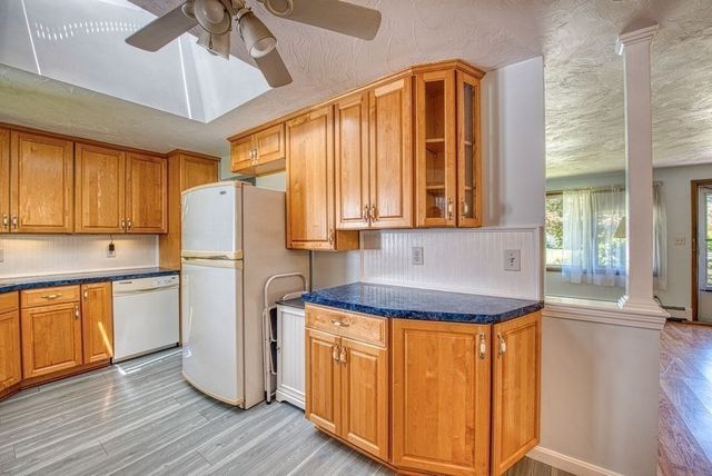 81 Errol Rd, Brockton, MA 02302