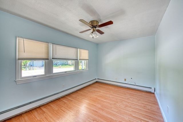 81 Errol Rd, Brockton, MA 02302