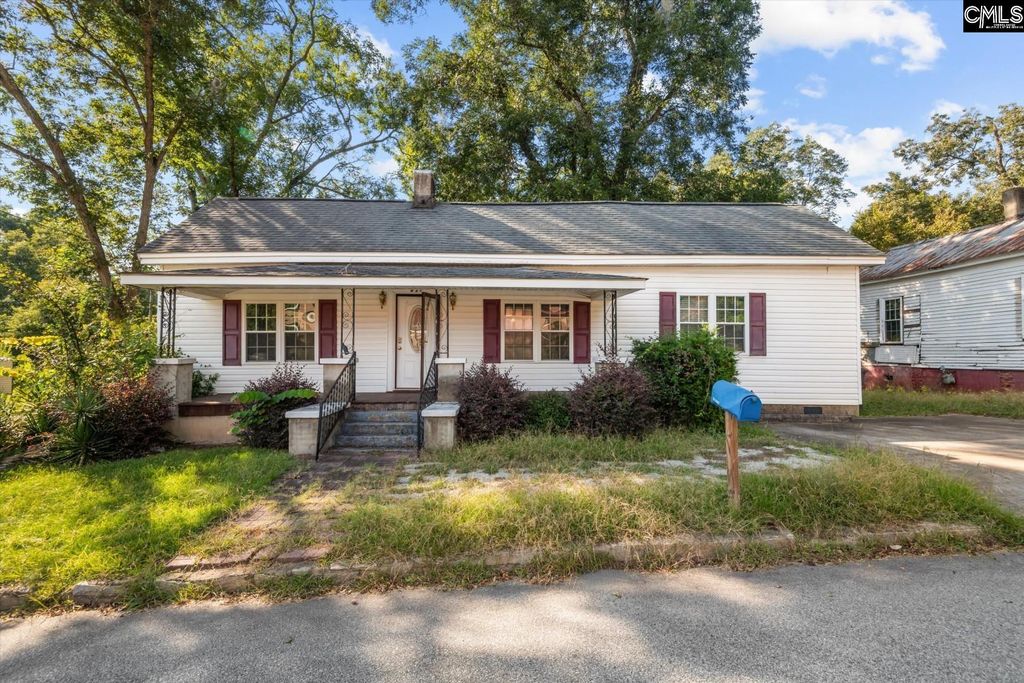 821 Crosson Street, Newberry, SC 29108