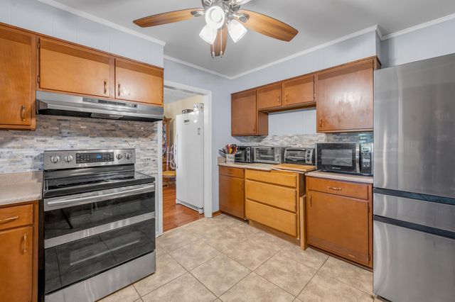 225 Blueberry Lane, Mt Sterling, KY 40353