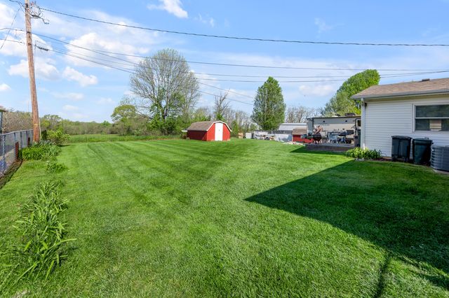 225 Blueberry Lane, Mt Sterling, KY 40353