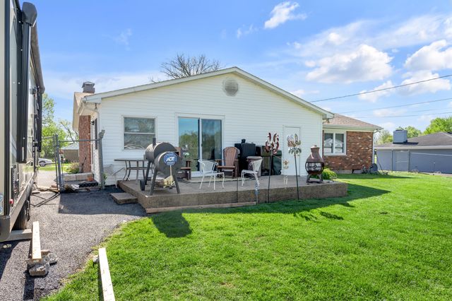 225 Blueberry Lane, Mt Sterling, KY 40353