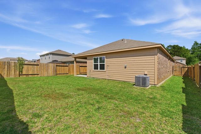 10642 Lost Maples Drive, Cleveland, TX 77328
