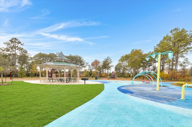 10642 Lost Maples Drive, Cleveland, TX 77328