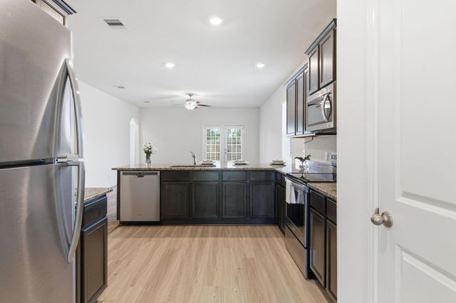 10642 Lost Maples Drive, Cleveland, TX 77328