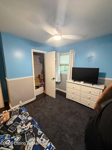 4404 Charlotte Ann Dr, Louisville, KY 40216